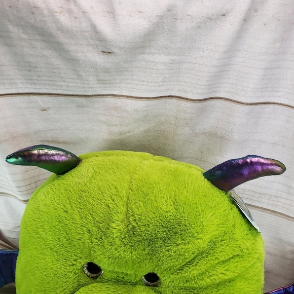 Hug Me Light Up Monster Green Dragon Plush Stuffed Toy Walgreens 16 Inch 2022 - Picture 4 of 16